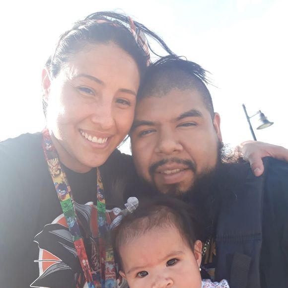 Meet your Posher, Carlos - Picture 1 of 1